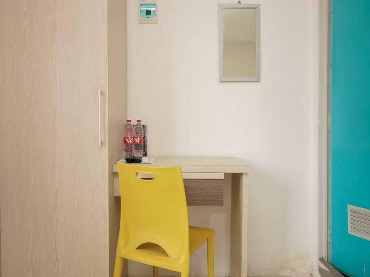 Reddoorz At Tara Homestay Palembang Exteriör bild
