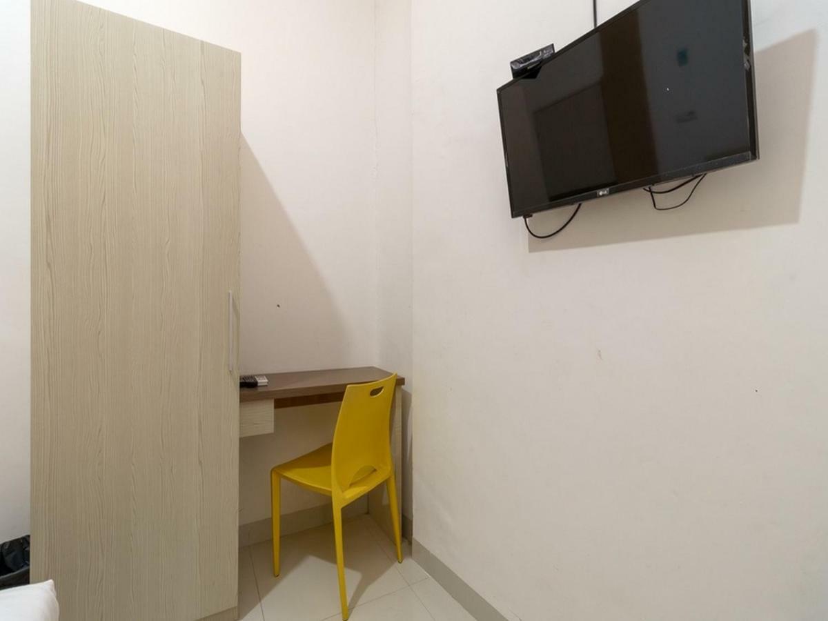 Reddoorz At Tara Homestay Palembang Exteriör bild